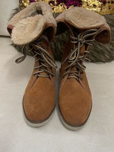 Cozy Brown Winter Boots