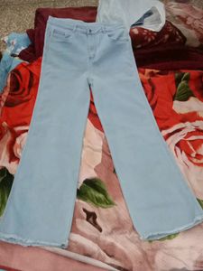 Women Stretchable Sky Blue Straight Fit Jeans