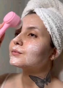 2-in-1 Dual Facial Cleansing Brush