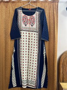 Elegant Blue Kurti with Floral Print