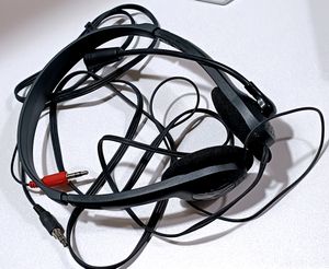 Headphone With Mic in Working Condition