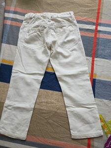 white Colored Jeans
