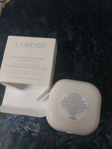 Laneige Blurring Finish Powder