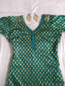 Handstitched Green Ethnic Kurta with Gold Print✨️