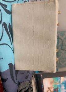 Chic White Croc Embossed Crossbody Bag