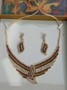 Elegance - a beautiful neckpiece with earnings