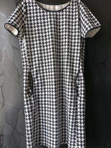 Houndstooth Print Casual Dress