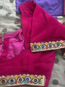 Set Of 8 Blouses All Are Embellished In Slives