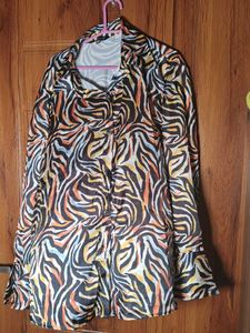 Free delivery - Zebra Print Button-Up Shirt