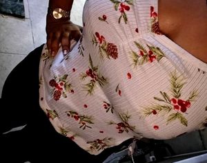Floral Ribbed Tank Top