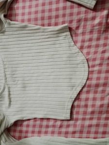 Ribbed Bell Sleeve Cropped Top