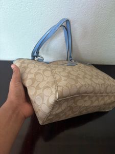 Coach Signature Tote Bag