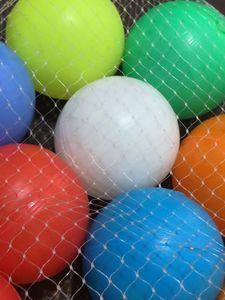 10 Colorful Toy Balls in Net Bag