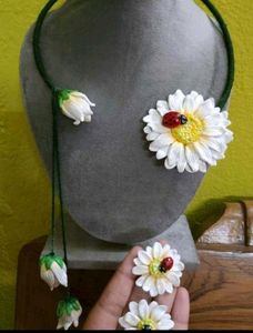 Daisy Ladybug Necklace and Earring Set