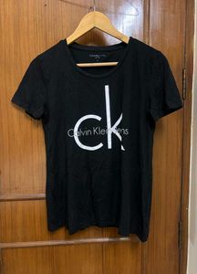 Calvin Klein Jeans Black T-Shirt