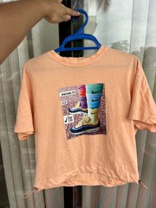 Peach Nike Graphic T-Shirt