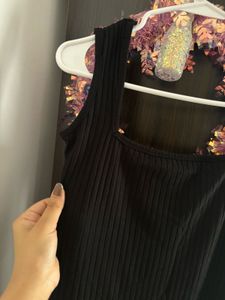 Sleek Black Ribbed Midi Dress