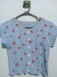 Cute Blue Floral Button-Up Top