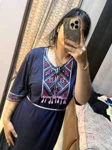 Elegant Embroidered Maxi Dress🦋🧚🏻‍♀️