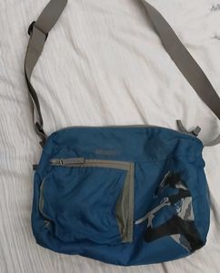 Wildcraft Messenger Bag