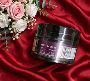 Pack of 6 💖 Pilgrim Red Vine Face Cream with Vita