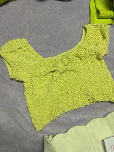 Textured Puff Sleeve Top