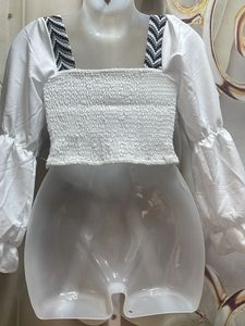 Chic Zigzag Pattern Crop Top