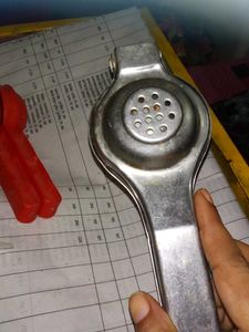 Lemon Squeeze Machine