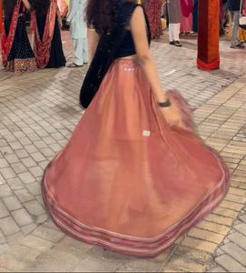 Elegante thnic skirt