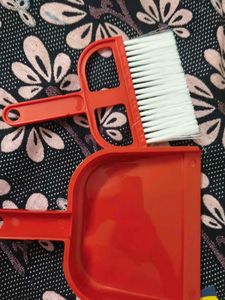 Mini Dustpan &amp; Brush Set 🧹
