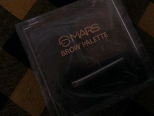 MARS 4 in 1 Eyebrow Powder Cake