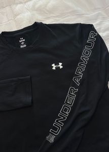 Under Armour Long Sleeve Shirt