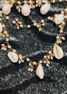 Exquisite Pearl &amp; Stone Choker Necklace