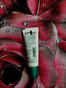 Lotus Face Wash &amp; Himalaya lip bam