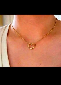 viral Heart Necklace