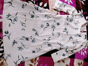 Chic Floral Print Top