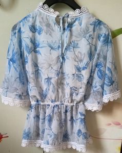 Floral Top (Size:M)
