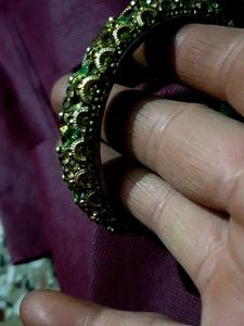 Exquisite Embellished Bangle Bracelet