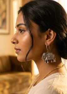 Exquisite Elephant Motif Dangle Earrings