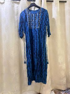 UNUSED Vibrant Blue Embroidered Kurta