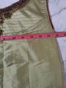 Beautiful Kurtha