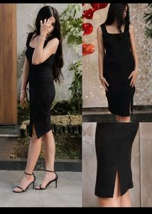 Sleek Black Square Neck Sleeveless Midi Dress
