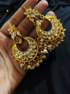 Elegant Kundan &amp; Pearl Jewellery Set