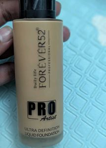 Forever 52 Ultra Definition Liquid Foundation