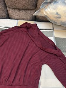 Maroon Ribbed Long Sleeve Dress