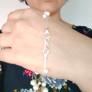 Floating Necklace 2