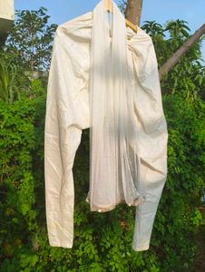 Elegant White Kurta Set with Gold Embellishments
