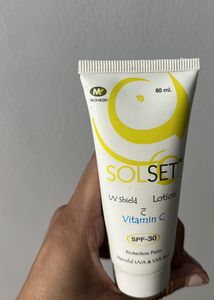 Solset Uv Sheild Lotion With Vitamin C SPF30 Uva Uvb Protection