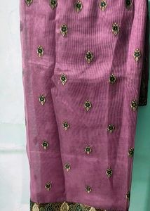 Stunning Mauve Lavender Silk Saree with Gold Zari