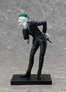 Kotobukiya DC Comics: The Joker ARTFX+ Statue